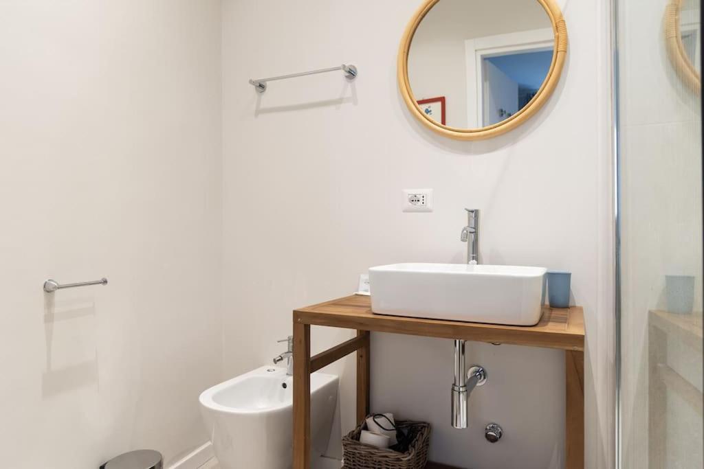 Youhosty - Ticinese Suite 1 ミラノ エクステリア 写真